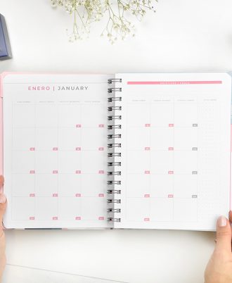 calendario agenda 2020 geometrica azul blanco rosa